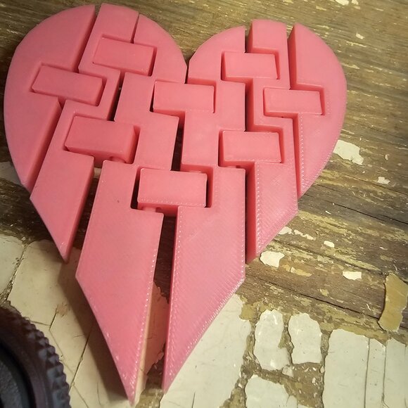 Fidgets - Picture 5 of 10